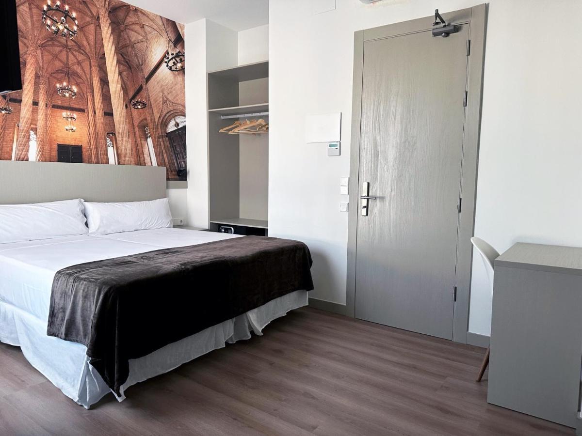 Hotel Bestprice فالنسيا المظهر الخارجي الصورة