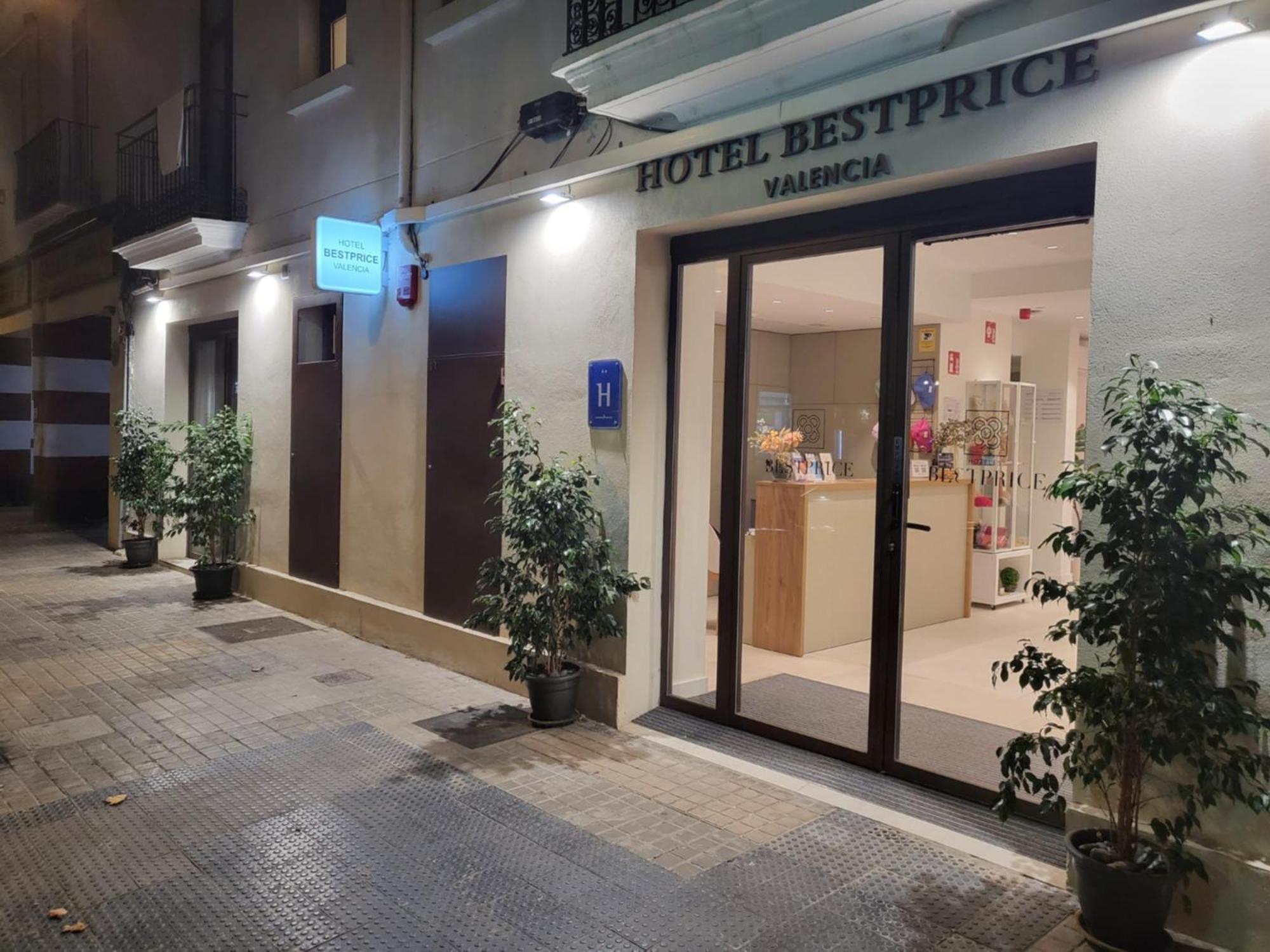 Hotel Bestprice فالنسيا المظهر الخارجي الصورة